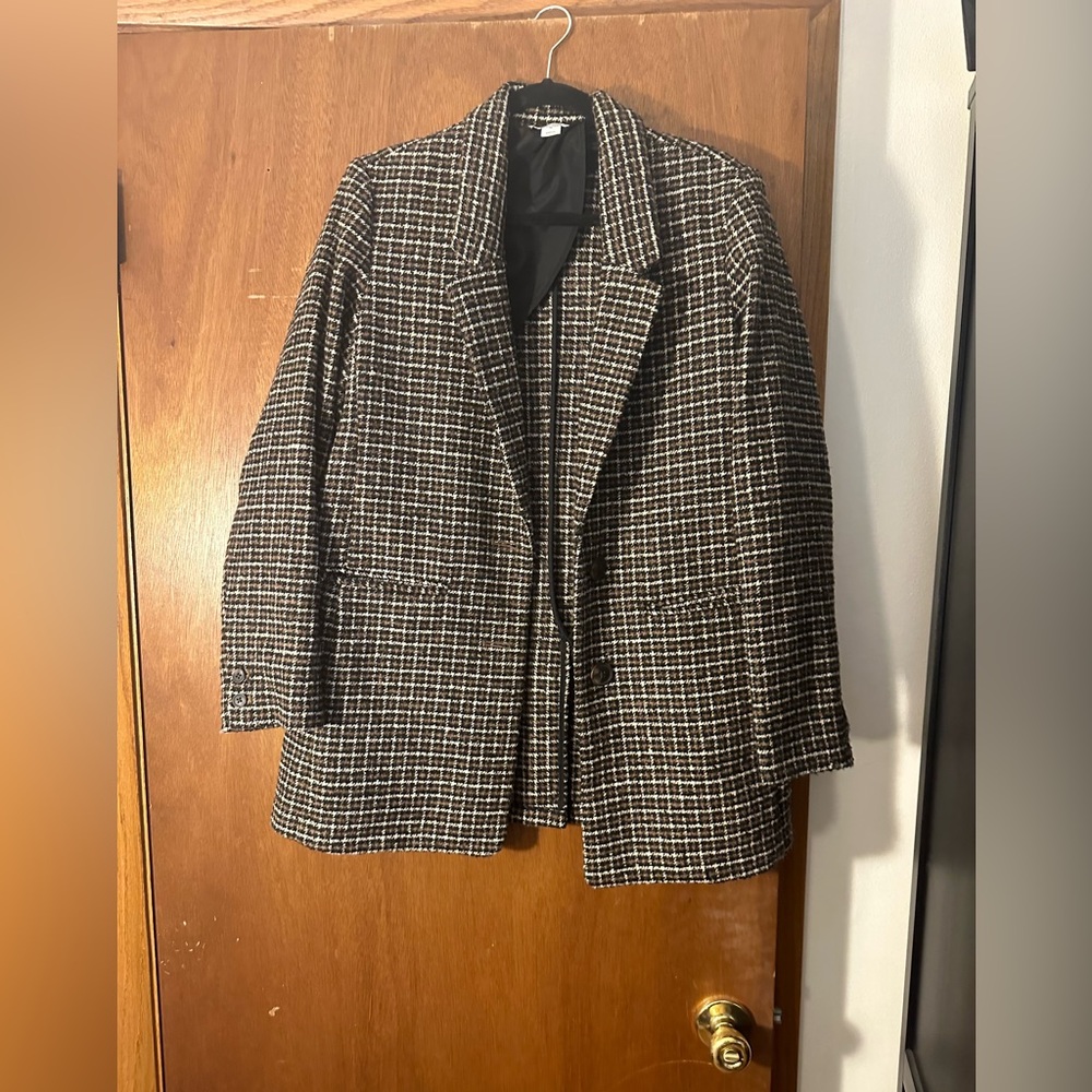 Old Navy blazer for work. Plaid with black, tan, and brown. Vintage wool style